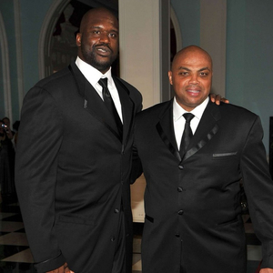 球台节奏同 球台节奏同