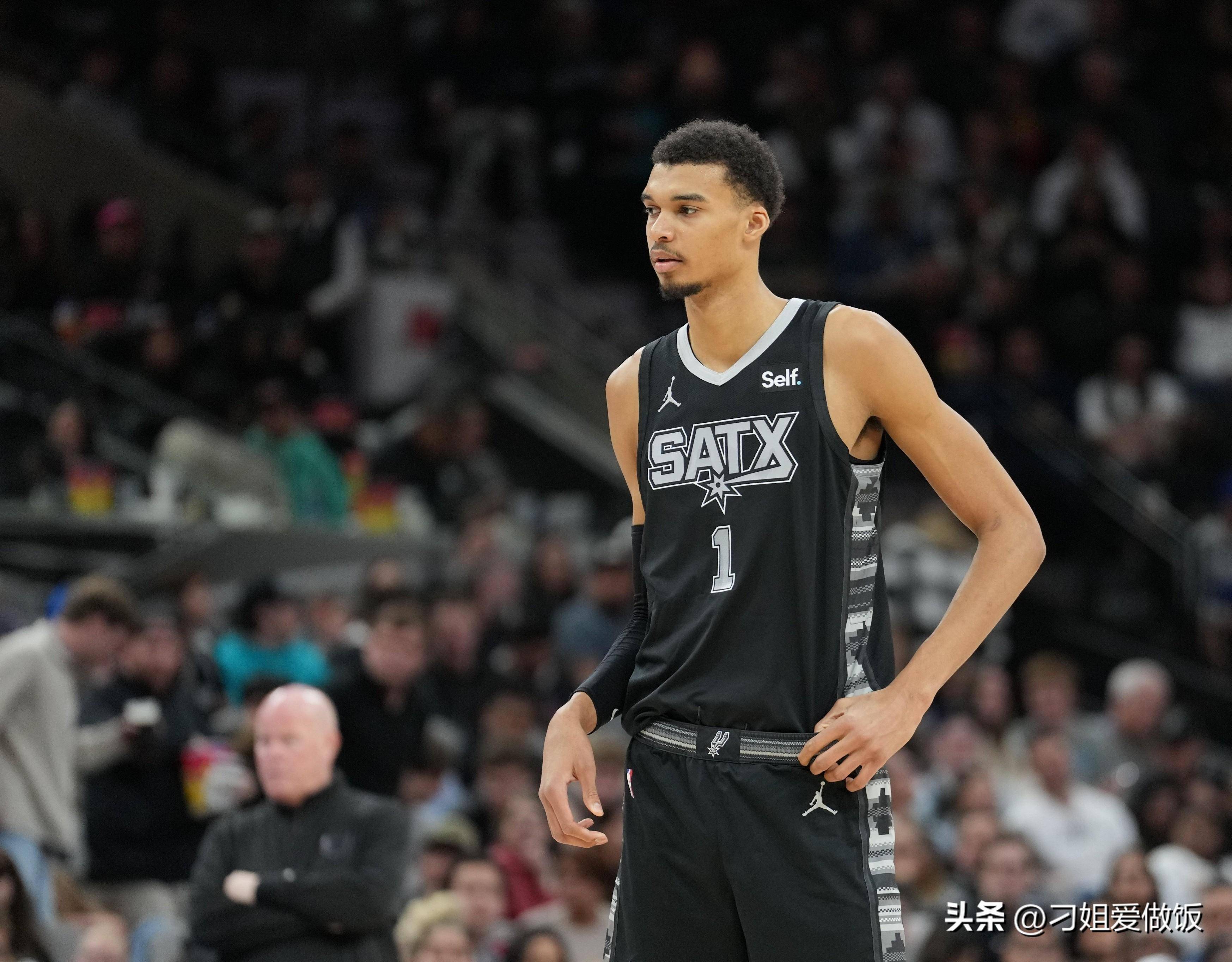 辅以边路爆 辅以边路爆