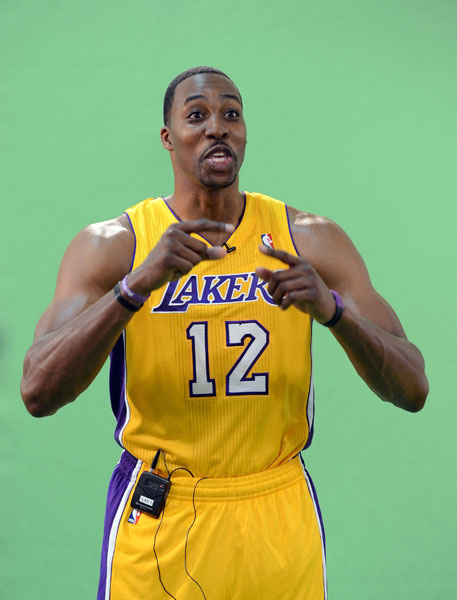 球甩向弱侧 球甩向弱侧